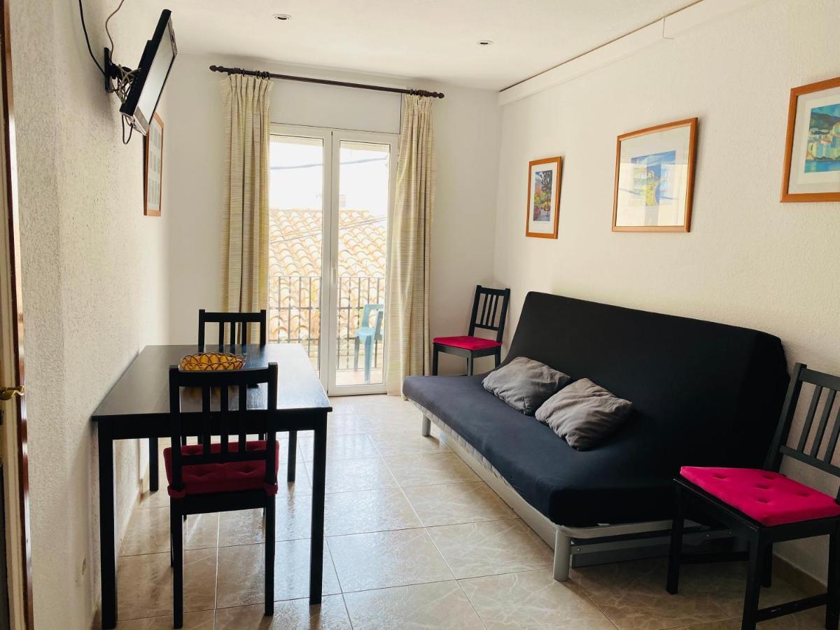 Apartamentos Mitus กาเนด เด มาร์ ภายนอก รูปภาพ