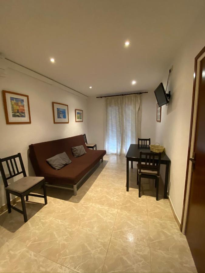 Apartamentos Mitus กาเนด เด มาร์ ภายนอก รูปภาพ