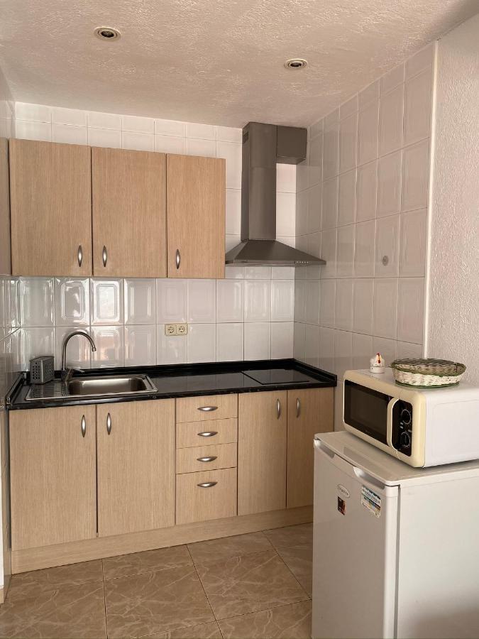 Apartamentos Mitus กาเนด เด มาร์ ภายนอก รูปภาพ